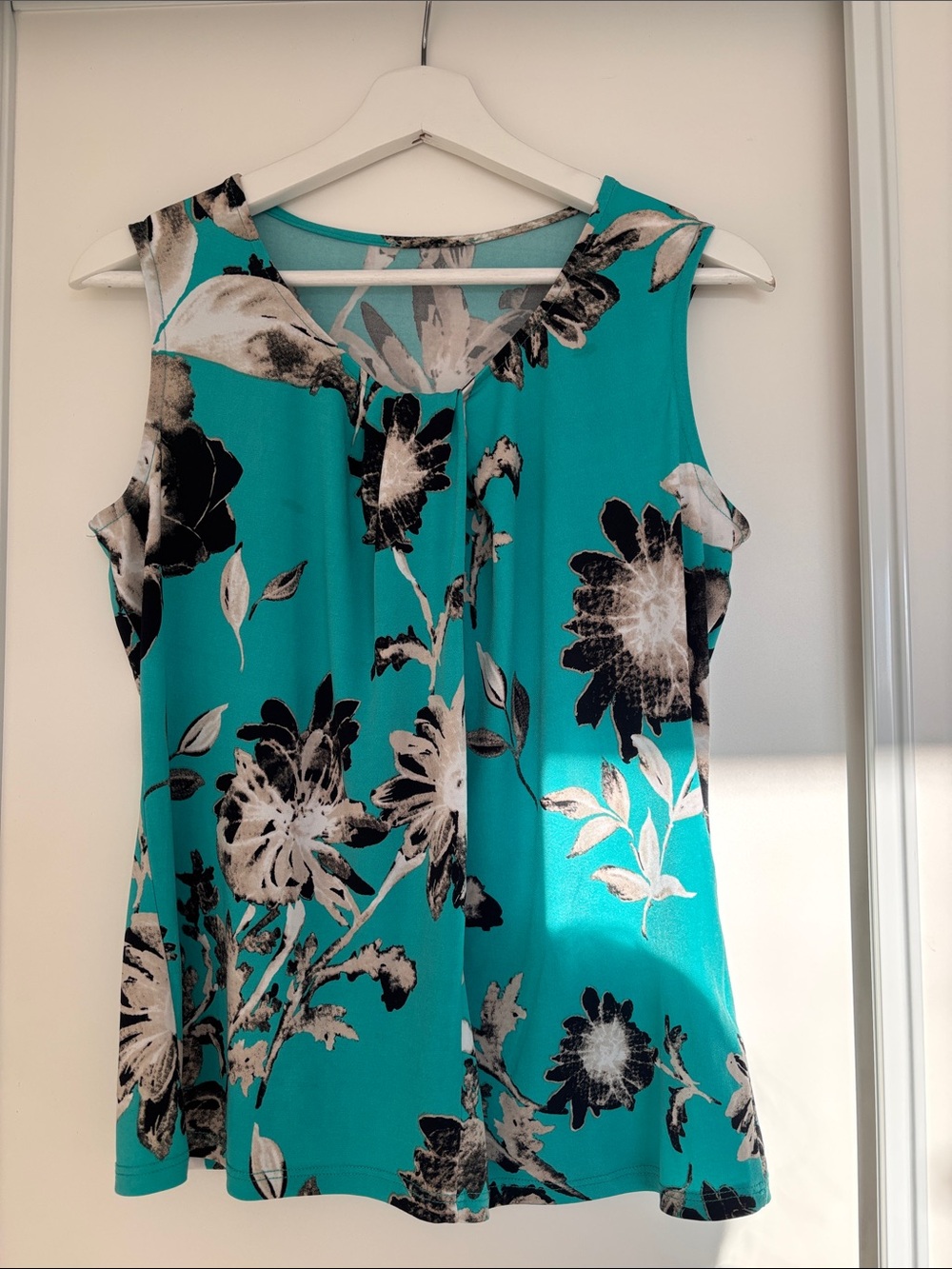 Turquoise Floral Sleeveless Women’s Top-S